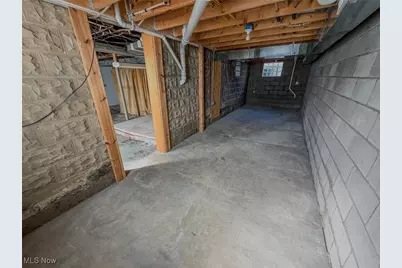 800 Elm Street, Martins Ferry, OH 43935 - Photo 32