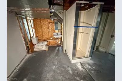 800 Elm Street, Martins Ferry, OH 43935 - Photo 30