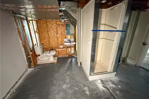 800 Elm St, Martins Ferry, OH 43935 - Photo 30