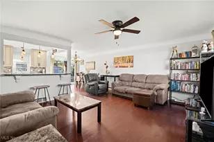 650 E Dartmoor Ave, Green Hills, OH 44131 - Photo 8