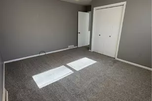 7247 Pennsylvania Ave, Youngstown, OH 44514 - Photo 14