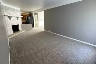 7247 Pennsylvania Ave, Youngstown, OH 44514 - Photo 2