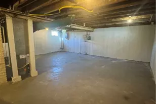 537 W Ravenwood Ave, Youngstown, OH 44511 - Photo 14