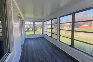 537 W Ravenwood Ave, Youngstown, OH 44511 - Photo 2