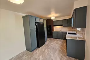 1810 Nocturne Ave NE, Warren, OH 44483 - Photo 6