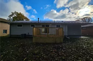 1810 Nocturne Ave NE, Warren, OH 44483 - Photo 46