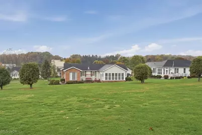 1344 Meadowbrook Lane NE, Carrollton, OH 44615 - Photo 2