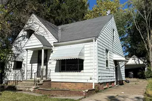 16015 S Lotus St, Loveland, OH 44128 - Photo 1