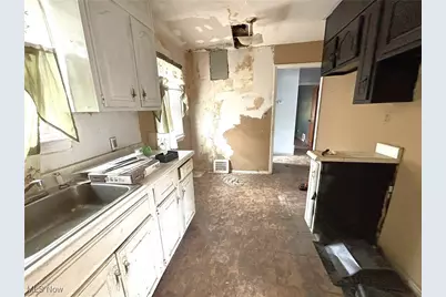 16015 S Lotus Street, Loveland, OH 44128 - Photo 18