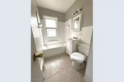 16015 S Lotus Street, Loveland, OH 44128 - Photo 4