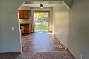 1834 Robindale St, Wickliffe, OH 44092 - Photo 12