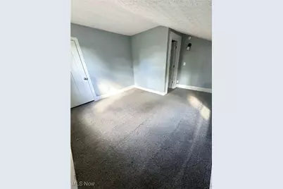 322 3rd Street NE, Massillon, OH 44646 - Photo 12