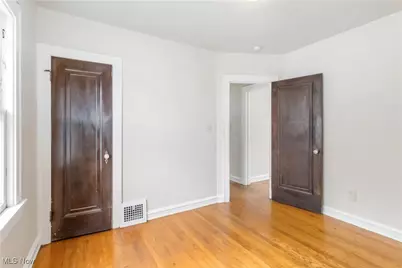 3474 Raymont Boulevard, University Heights, OH 44118 - Photo 12