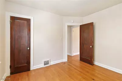 3474 Raymont Boulevard, University Heights, OH 44118 - Photo 24