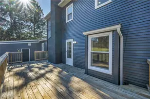 10971 Auburn Rd, Chardon, OH 44024 - Photo 6