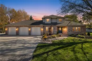 756 N Center St, LaGrange, OH 44050 - Photo 2