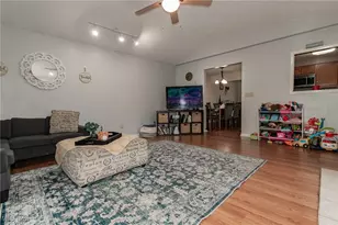 30615 Crescent Dr, Willowick, OH 44095 - Photo 16