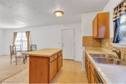 2427 E 63rd Street, Loveland, OH 44104 - Photo 10