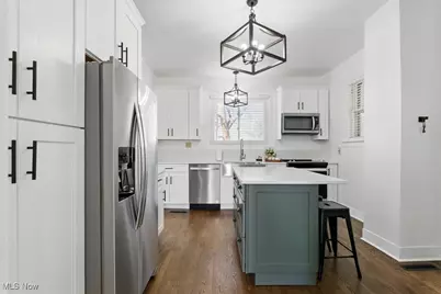 217 E 9th Street, Williamstown, WV 26187 - Photo 10