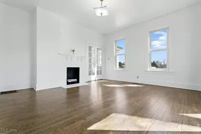 217 E 9th Street, Williamstown, WV 26187 - Photo 14