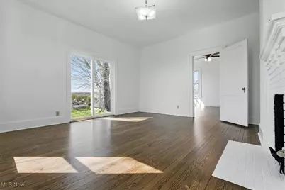 217 E 9th Street, Williamstown, WV 26187 - Photo 16