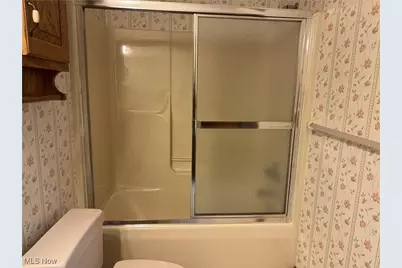 1357 S Azalea Boulevard, Barberton, OH 44203 - Photo 12