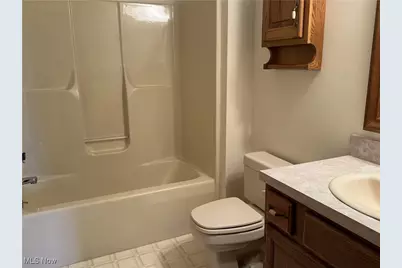 1357 S Azalea Boulevard, Barberton, OH 44203 - Photo 16