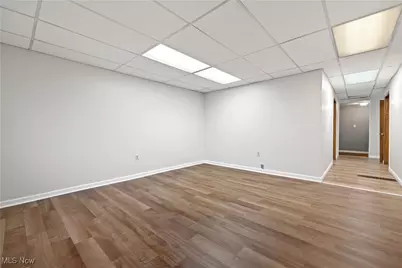 1063 W 21st Street #Lower, Lorain, OH 44052 - Photo 6