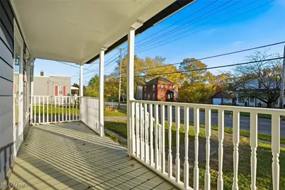 949 E 6th Street, Ashtabula, OH 44004 - Photo 6