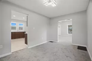 949 E 6th St, Ashtabula, OH 44004 - Photo 12