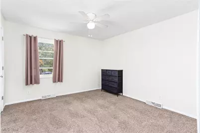 8941 Shoemaker Avenue, Canal Fulton, OH 44614 - Photo 24