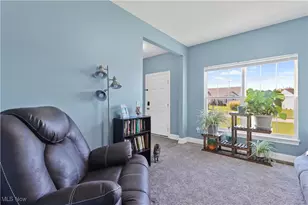 807 Asbury Pointe Ln, Painesville Twp, OH 44077 - Photo 22