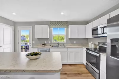 3575 Kenyon Creek Avenue NW, Massillon, OH 44647 - Photo 16