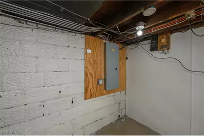 13004 Edison Street NE, Alliance, OH 44601 - Photo 24