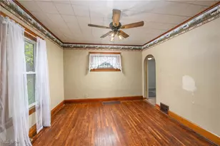 13004 Edison St NE, Alliance, OH 44601 - Photo 10