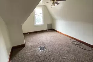 17010 Kenyon Rd, Huber Heights, OH 44120 - Photo 8