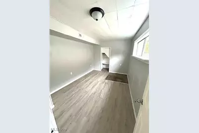 3328 W 61st Street, Loveland, OH 44102 - Photo 8