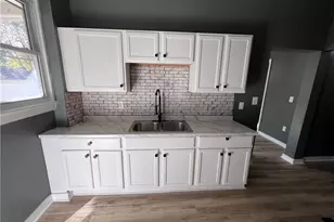 828 Locust Ave, Zanesville, OH 43701 - Photo 16