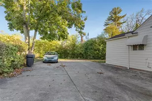 14429 Onaway Rd, Huber Heights, OH 44120 - Photo 34