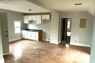 3484 W 59th St, Loveland, OH 44102 - Photo 2