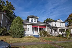 1523 20th St, Parkersburg, WV 26101 - Photo 2