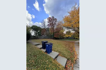 18404 Neff Road, Loveland, OH 44119 - Photo 16