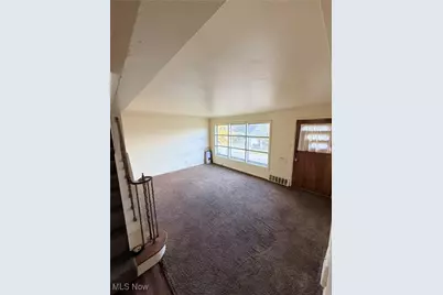 18404 Neff Road, Loveland, OH 44119 - Photo 2