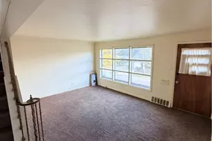 18404 Neff Rd, Loveland, OH 44119 - Photo 2