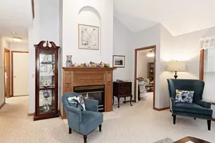 124 Oakley Green Dr, Elyria, OH 44035 - Photo 14