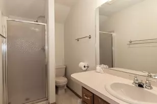 124 Oakley Green Dr, Elyria, OH 44035 - Photo 38