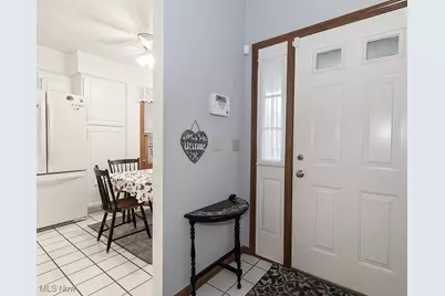 124 Oakley Green Drive, Elyria, OH 44035 - Photo 6