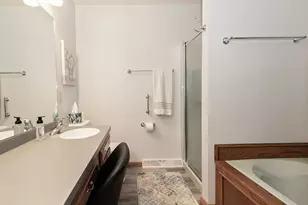 124 Oakley Green Dr, Elyria, OH 44035 - Photo 32