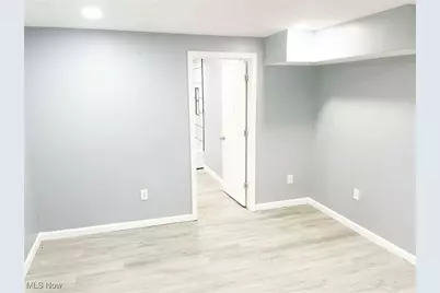 4095 Laurel Road, Lorain, OH 44055 - Photo 24