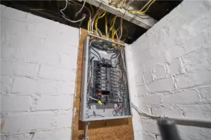 1198 Rozelle Ave, Loveland, OH 44112 - Photo 14